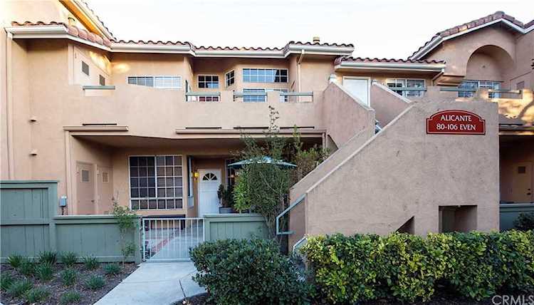 106 Alicante Aisle #141 Irvine, CA 92614