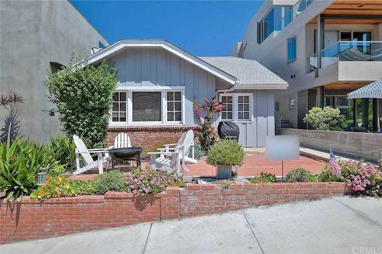 127 16th Street Manhattan Beach, CA 90266