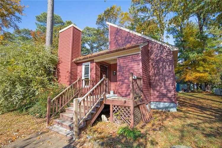 home for sale in Bayview Park Norfolk VA 23503 - MLS 10291802 Photo 1