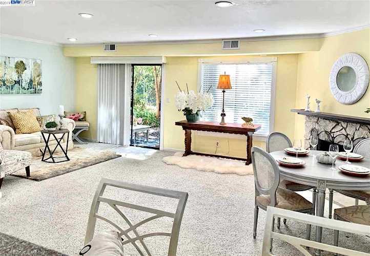 1430 Ashwood Dr Martinez, CA 94553 | MLS 40880824 Photo 1