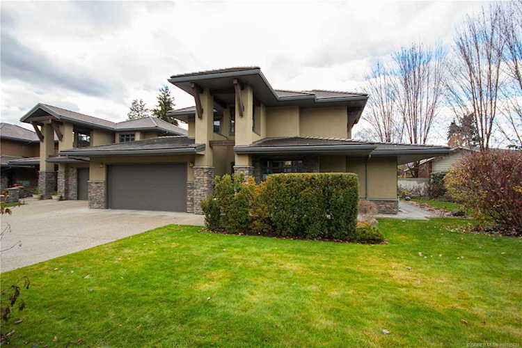 570 Sarsons Road #15 Kelowna, BC V1W5H5
