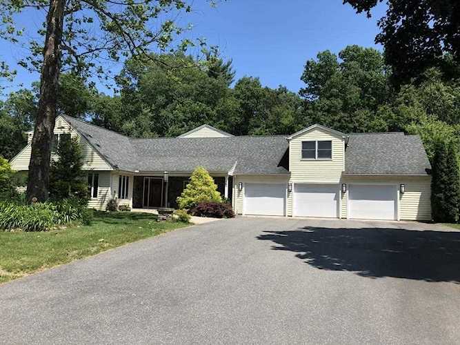 181 Prynnwood Rd Longmeadow, MA 01106