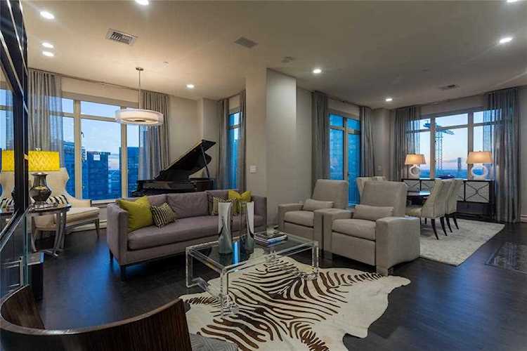 2525 N PEARL Street #1205 Dallas, TX 75201