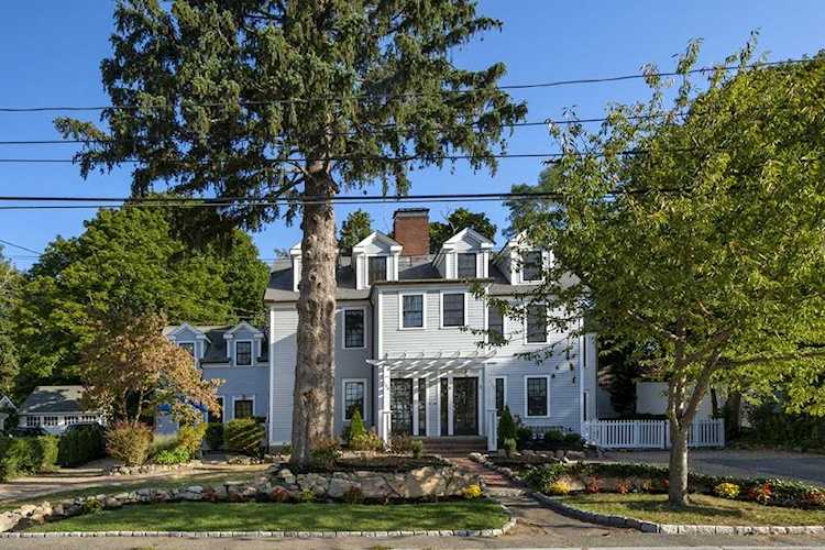 108 Elm St Cohasset, MA 02025