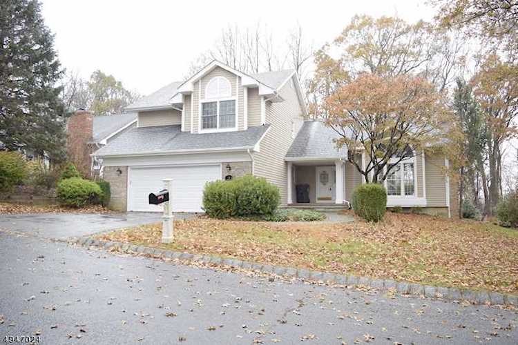 6 White Tail Ln Bedminster Twp., NJ 07921