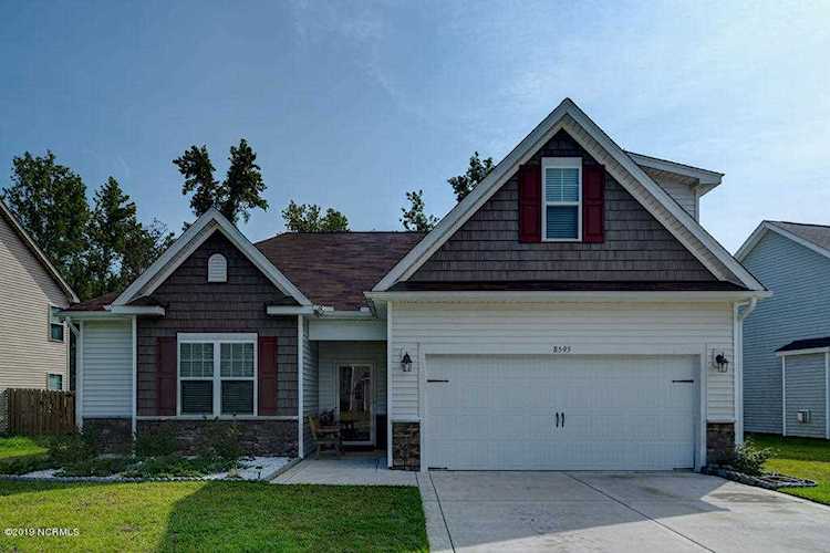 Home For Sale At 8595 Lanvale Forest Drive, Leland NC in Lanvale Forest Photo 1