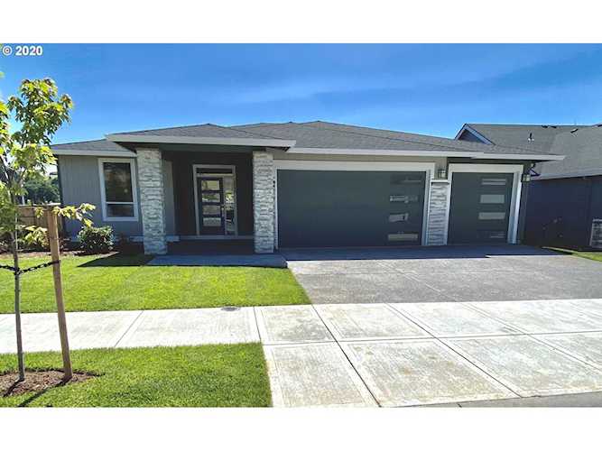3360 NE Spruce Dr #LT315 Camas, WA 98607