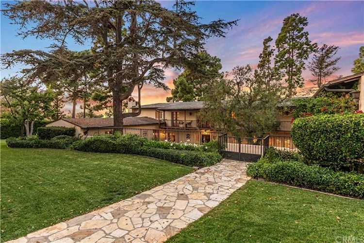 1600 Espinosa Circle Palos Verdes Estates, CA 90274 | MLS PV19271190 Photo 1
