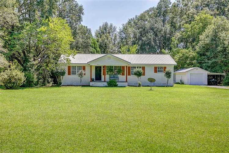 515 1st Ave Saraland, AL 36571