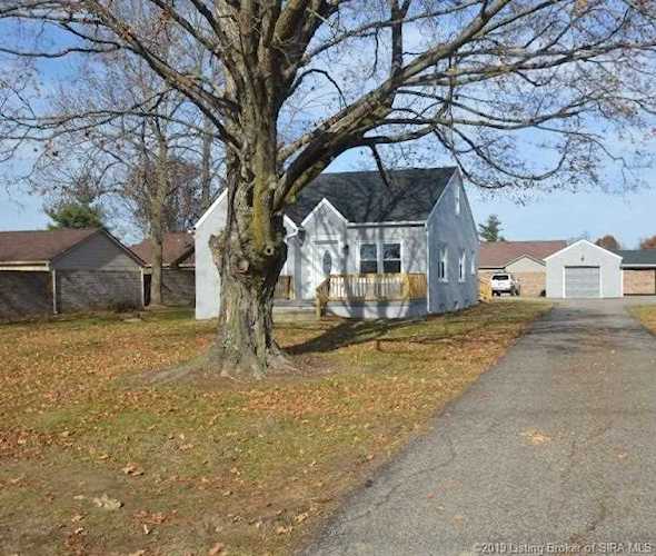 1424 W State Road 56 Scottsburg, IN 47170