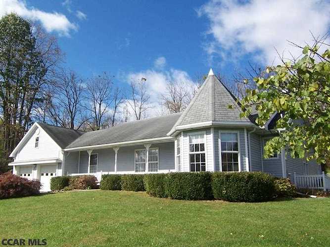 3011 Jacksonville Road Bellefonte, PA 16823 | home for sale | KBB Photo 1