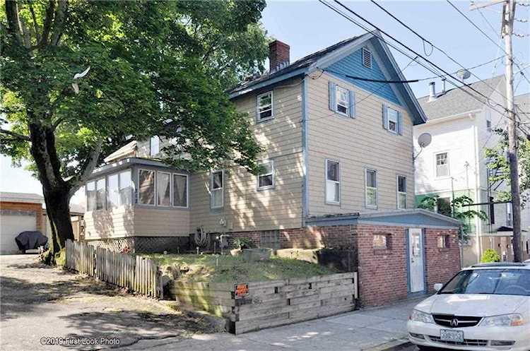 312 Cowden ST Central Falls, RI 02863