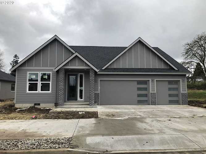 4215 SE 19th Ave Brush Prairie, WA 98606