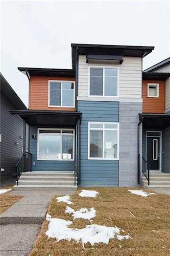 57 Walcrest Gate SE Calgary, AB T2X 4G2