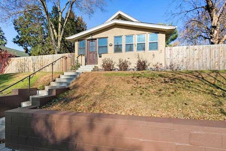 393 Hatch Avenue Saint Paul, MN 55117