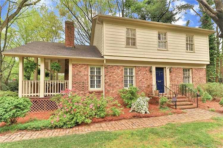 5744 Sharon Rd Charlotte, NC 28210 | MLS 3496475 Photo 1