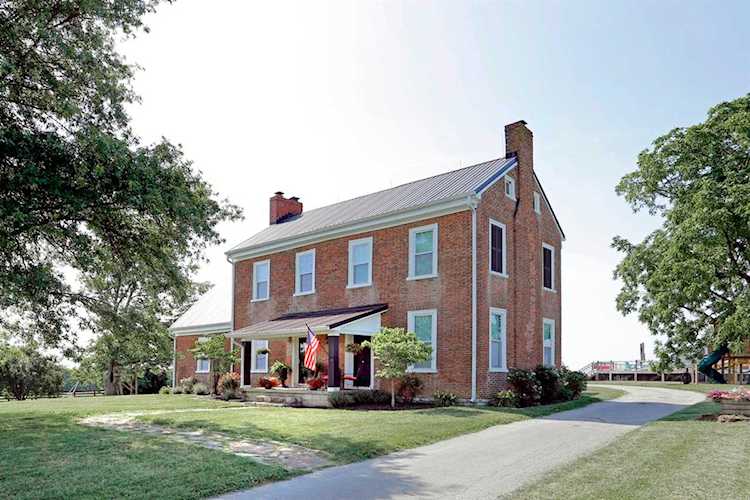 2125 Steele Road Versailles, KY 40383