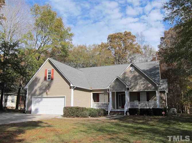 337 Tomahawk Drive Clayton, NC 27520