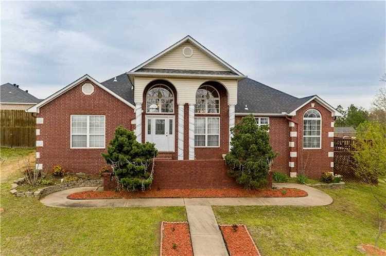 1305 Breckenridge Dr Van Buren, AR 72956