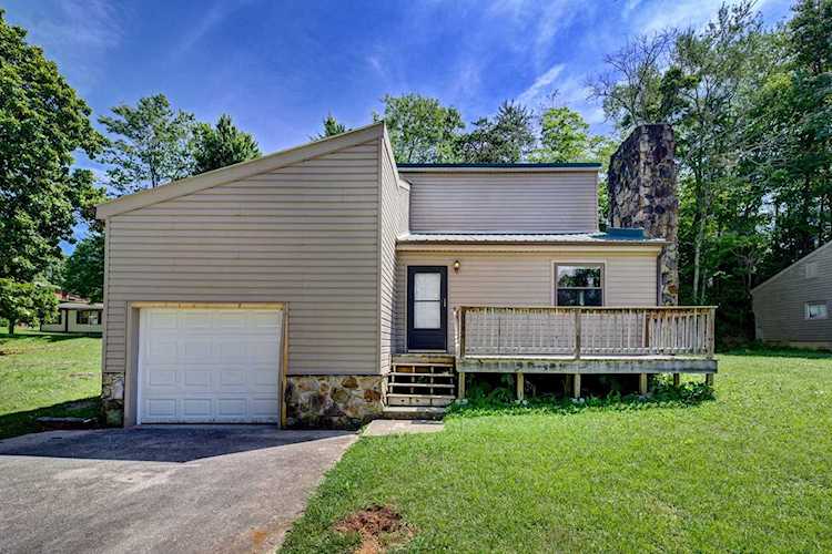 107 Gladwood Rd Clinton, TN 37716 | MLS 1084802 Photo 1
