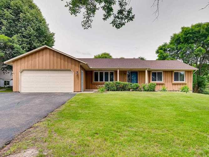 2940 Leyland Place Woodbury, MN 55125