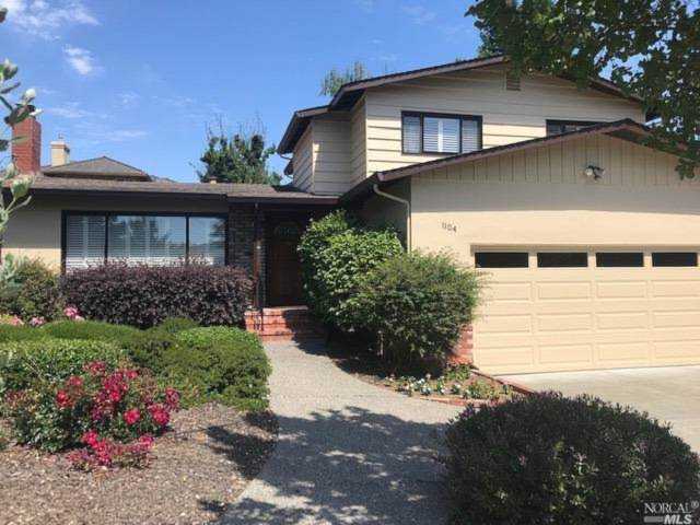 1104 Princeton Lane Napa, CA 94558 | MLS 21916117 Photo 1