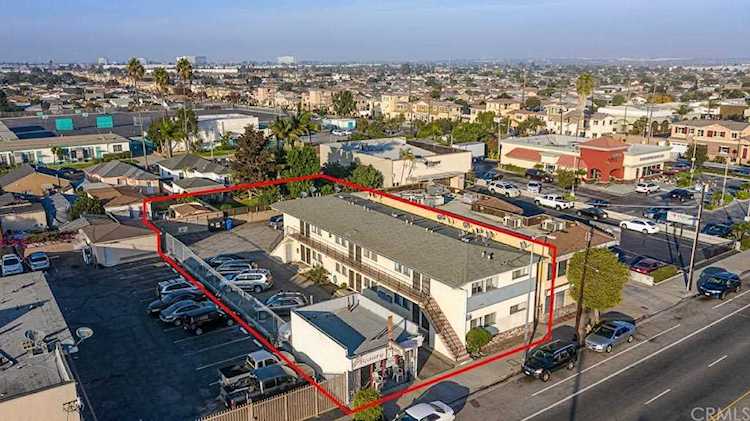 1329 1331 W Carson Street Torrance, CA 90501 | MLS PW19274033 Photo 1