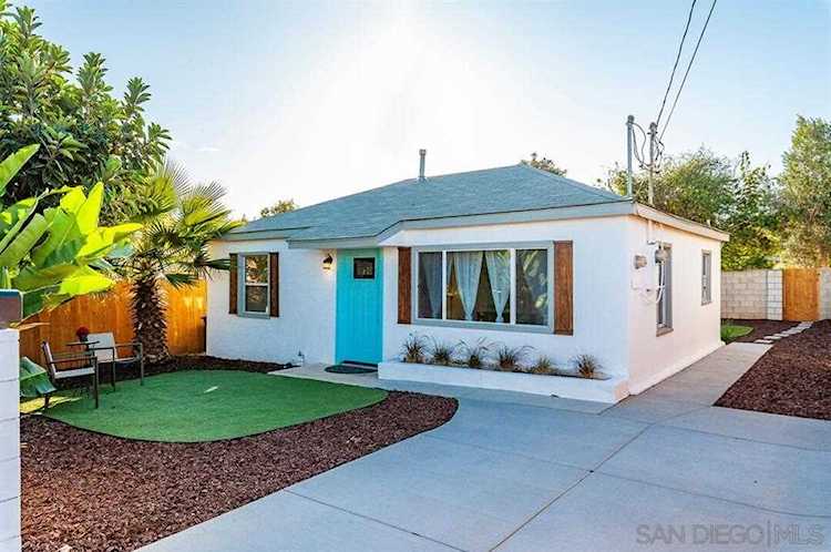 1068-1070 10Th St. Imperial Beach, CA 91932