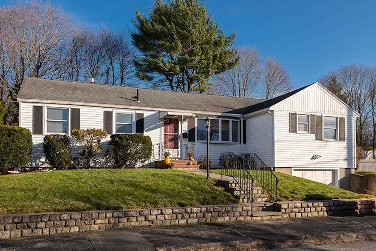 Weymouth, 42 Leahaven, MA, home for sale Photo 1