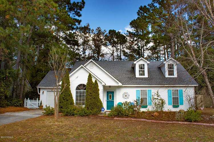 Home For Sale At 332 Brighton Road, Wilmington NC in Waterford Place Photo 1