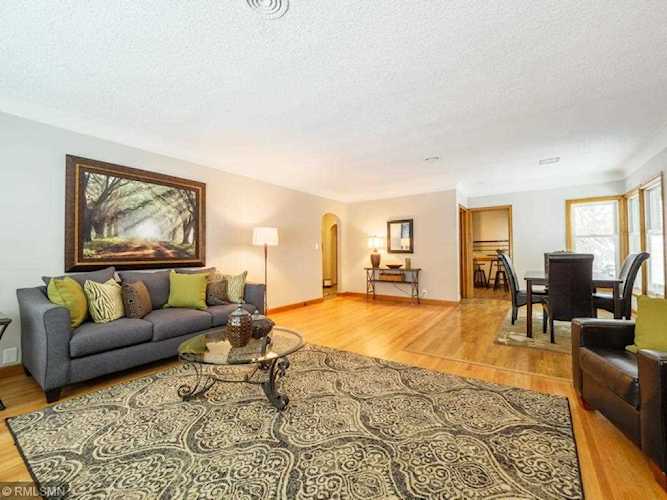 1011 43rd Avenue NE Columbia Heights, MN 55421