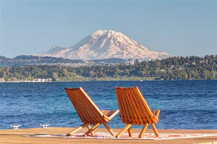 11112 78th Ct NE Kirkland, WA 98034