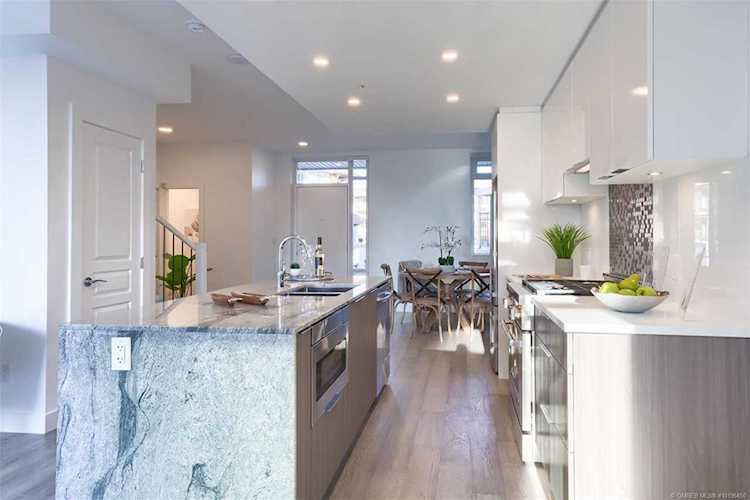 1151 Sunset Drive #102 Kelowna, BC V1Y0G2