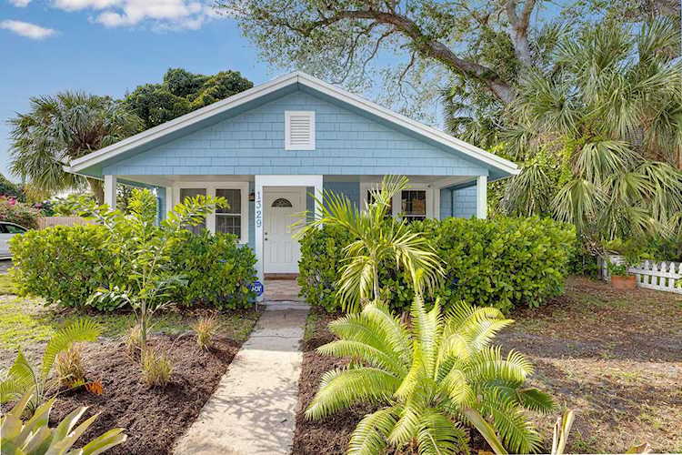 1329 S N Street Lake Worth, FL 33460