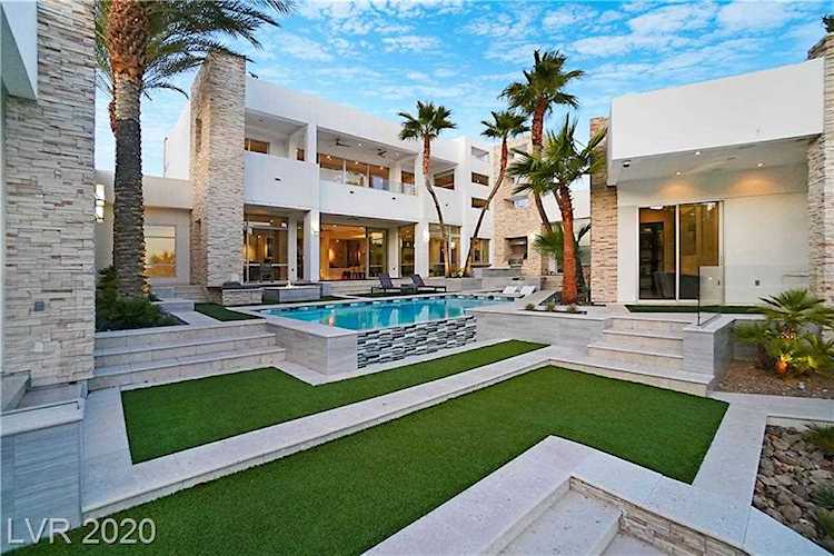 2909 Coast Line Ct Las Vegas, NV 89117