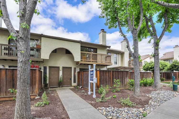 735 Gettysburg Way Gilroy, CA 95020 | MLS 52193082 Photo 1