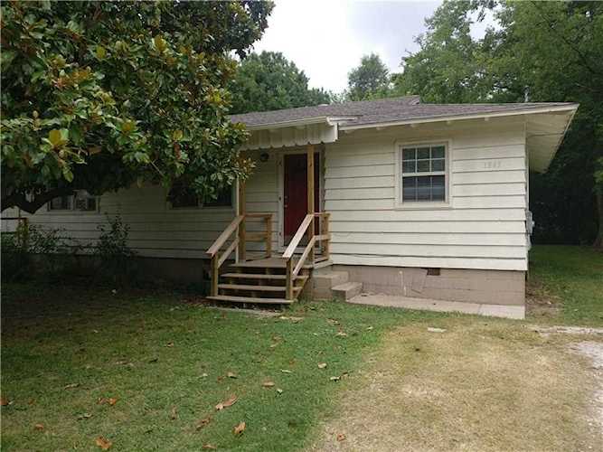 1843 Lawson St Fayetteville Ar 72703 Mls 1134033