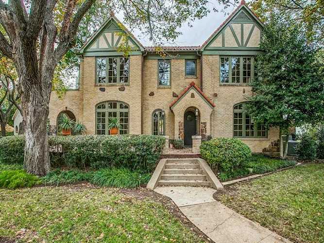 1805 Mayflower Drive Dallas, TX 75208