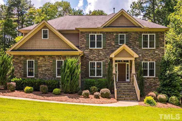 8725 Carradale Court Wake Forest, NC 27587