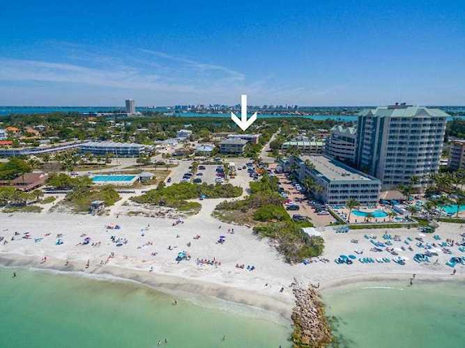 131 Garfield Drive #1A Sarasota, FL 34236