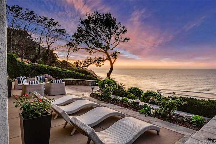1109 W Palos Verdes Drive Palos Verdes Estates, CA 90274 | MLS PV19276068 Photo 1