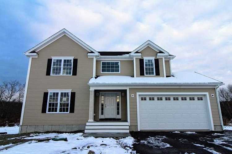 Swansea, 95 High Hill Rd, MA, home for sale Photo 1