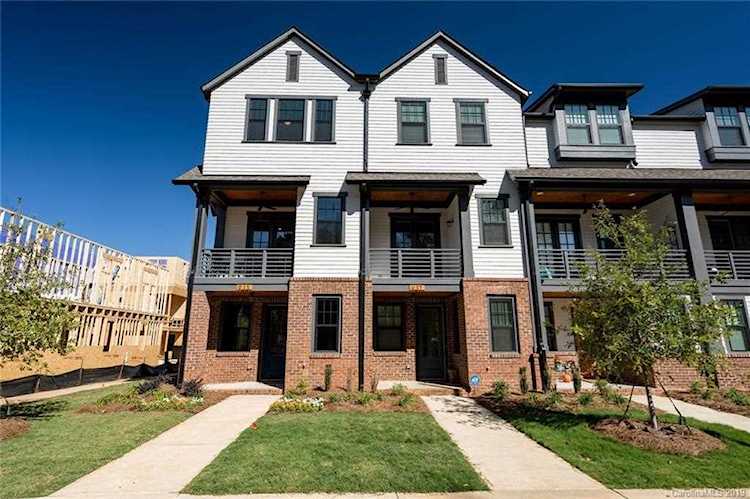917 E 36th St Charlotte, NC 28205