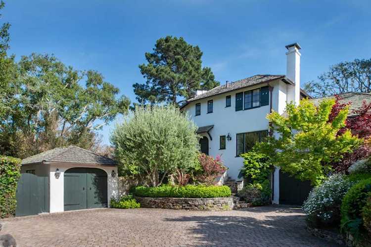 857 Alameda Avenue Monterey, CA 93940 | MLS 52191948 Photo 1