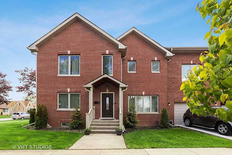 7805 W Monroe St Niles, IL 60714