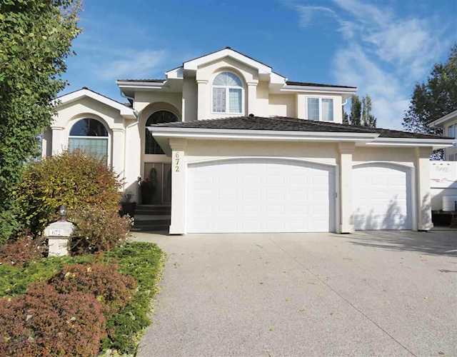 672 Henderson Street Edmonton, AB T6R 2R8