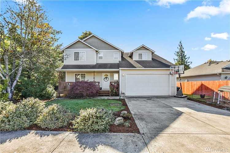 112 Silverdust Kalama, WA 98625