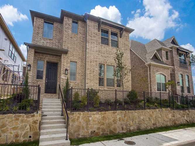17644 Bottlebrush Drive Dallas, TX 75252