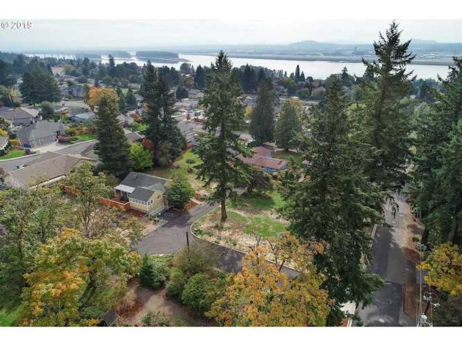 845 SE Morgan Rd #2 Vancouver, WA 98664