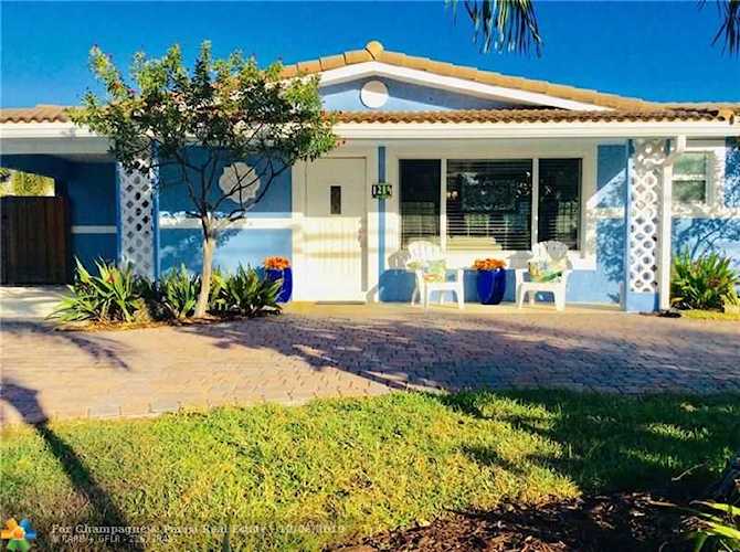 1214 SE 12th Ave Deerfield Beach, FL 33441